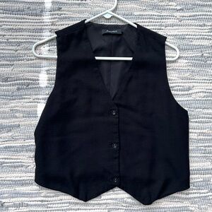 Classic Black 90’s Vest